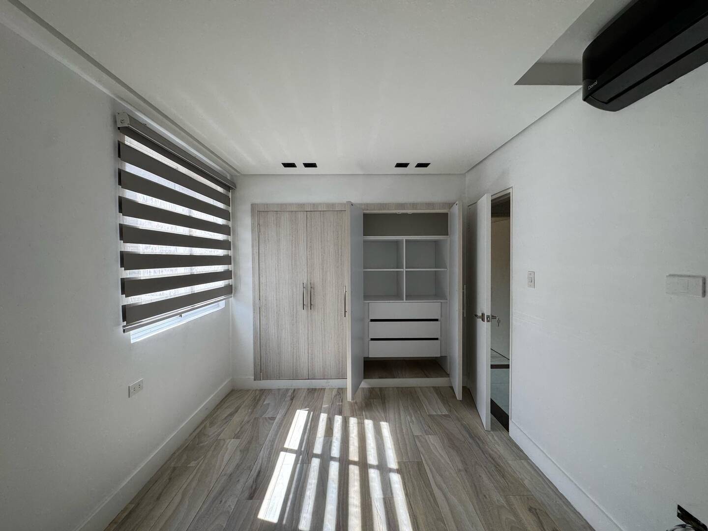 279846  Alquiler Exclusivo Apartamento Piedras pintadas Resd. Alta vista. planta 100% y pozo