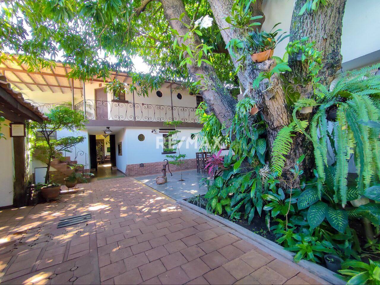 277809 En Venta Posada Colonial, La Pastora, Valencia, EDO. Carabobo. Venezuela
