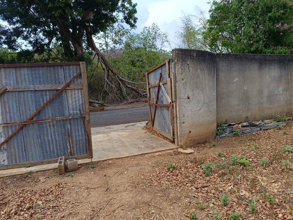 269376  En Venta Parcela mini fincas El Solar 2.275 mt2, Guataparo, Valencia, Carabobo. Remate